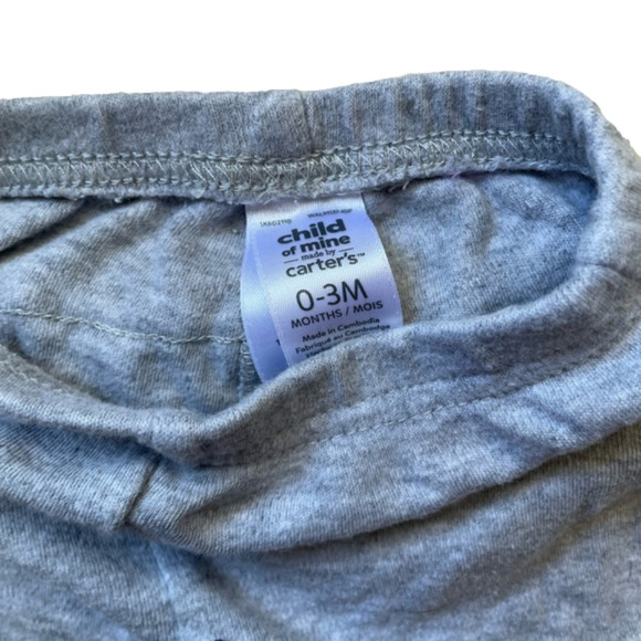 3/$20 child of mine 0-3 month grey pants ruffles on bum - Picture 2 of 3
